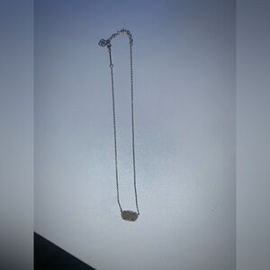 Kendra Scott necklace